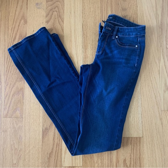 White House Black Market Denim - White House Black Market Contour Boot Leg Women Size 2R Blue Jeans Dark Wash